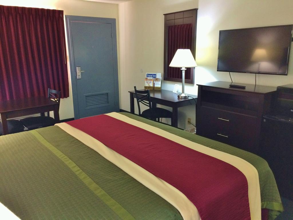 Travel Inn & Suites Atlanta Texas Exteriér fotografie